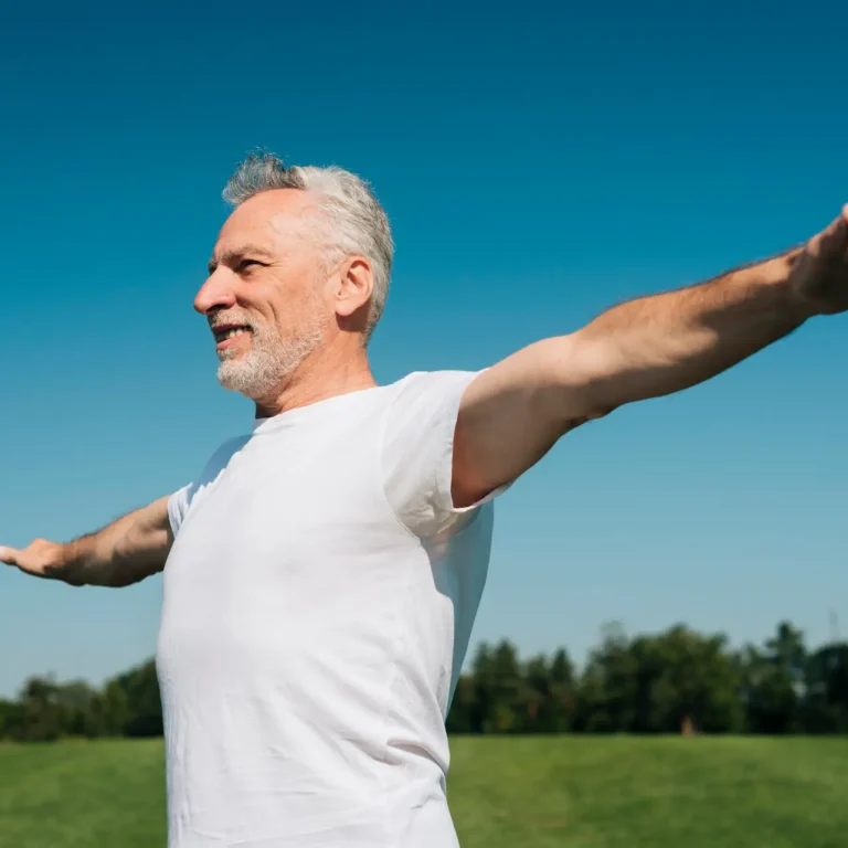 medium-shot-happy-man-with-long-arms